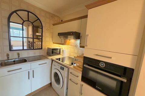 1 bedroom flat for sale, Lord Street, Southport, PR8 1QD