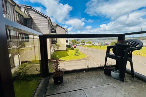 2 bedroom flat to rent, Daws Court, Saltash, PL12