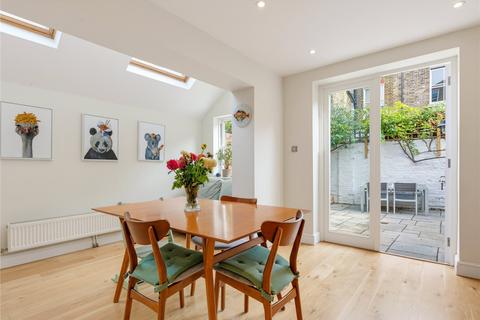 5 bedroom terraced house for sale, Stormont Road, SW11