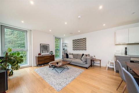 2 bedroom flat for sale, Southwark Bridge Road, London SE1