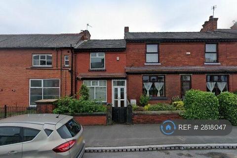 2 bedroom terraced house to rent, Walkden Road, Manchester, M28