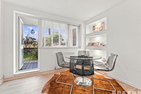 2 bedroom flat for sale, Village Road, Enfield