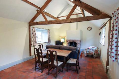 1 bedroom detached house to rent, Rushall, Ledbury HR8