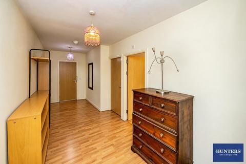 2 bedroom flat for sale, Calder Court, Town Hall Street, East Halifax, HX1 1UU