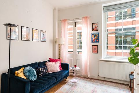 2 bedroom apartment for sale, St Andrew's Hill, London, EC4V