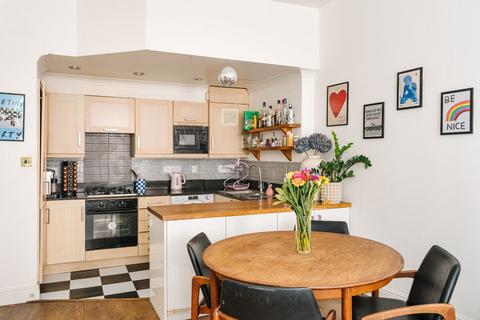 2 bedroom apartment for sale, St Andrew's Hill, London, EC4V
