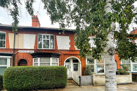 4 bedroom terraced house to rent, Winchester Avenue, Leicester