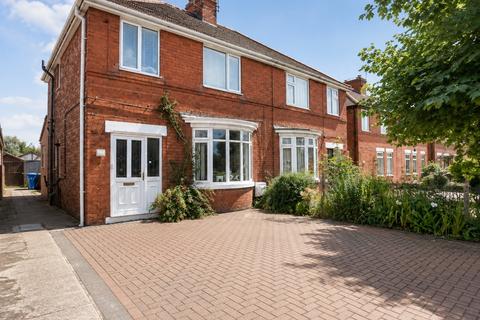 3 bedroom semi-detached house for sale, West View, Costhorpe, Worksop