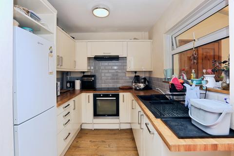 3 bedroom terraced house for sale, St. Valerie Road, Gosport