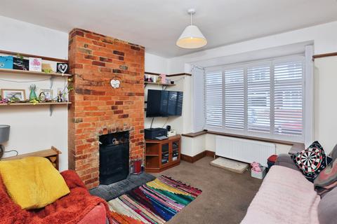 3 bedroom terraced house for sale, St. Valerie Road, Gosport