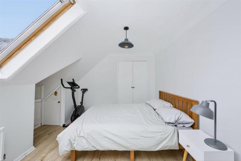 Apartment in Hove - View 5