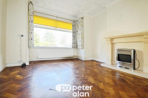 2 bedroom detached bungalow for sale, Heol Y Gors, Whitchurch, Cardiff