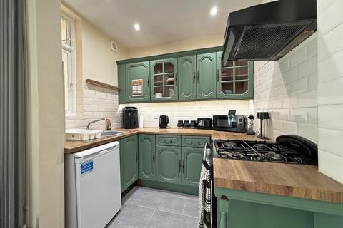 3 bedroom terraced house for sale, Whitchurch Road, Shrewsbury