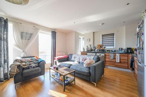 2 bedroom flat to rent, Parnham Street, Limehouse, London, E14