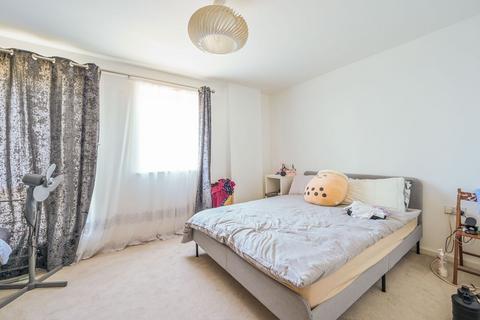2 bedroom flat to rent, Parnham Street, Limehouse, London, E14
