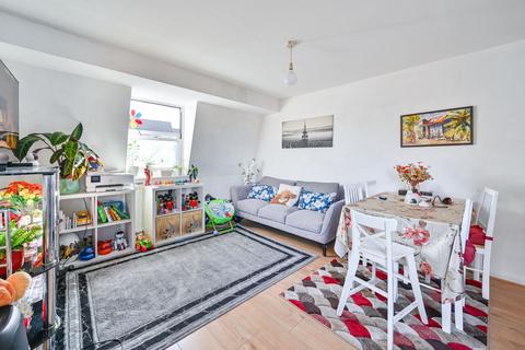 2 bedroom flat for sale, Coldharbour Lane, Camberwell, London, SE5