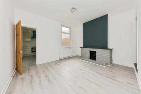 2 bedroom terraced house for sale, West Street, Cheshire, CW1