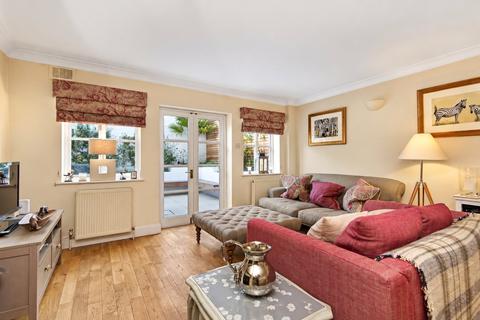 2 bedroom house for sale, Pembrook Mews, SW11