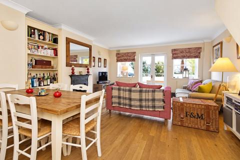 2 bedroom house for sale, Pembrook Mews, SW11