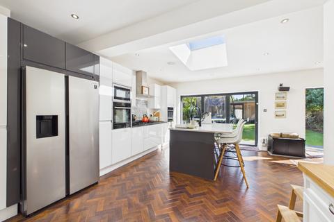 4 bedroom detached house for sale, Sandiland Crescent, Bromley BR2