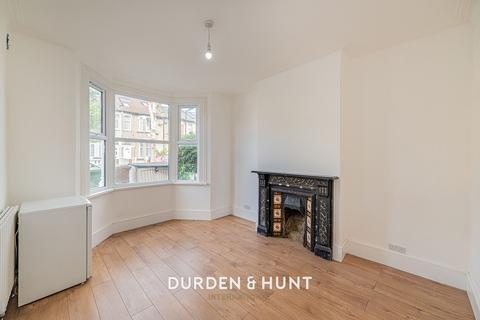 2 bedroom ground floor maisonette for sale, Hatherley Road, London E17