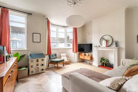 3 bedroom apartment to rent, Stanley Road, Brighton BN1