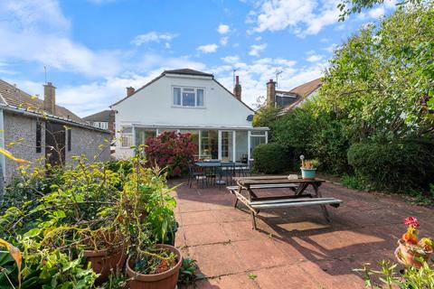 3 bedroom detached house for sale, Jean Drive, Leicester, LE4
