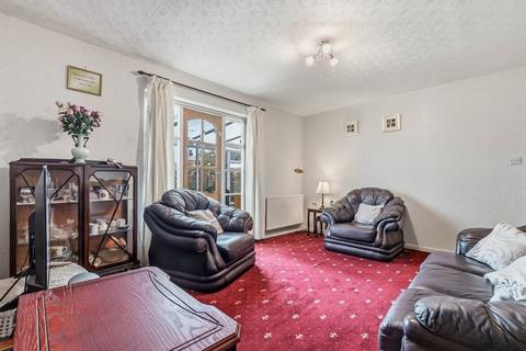 3 bedroom detached house for sale, Jean Drive, Leicester, LE4