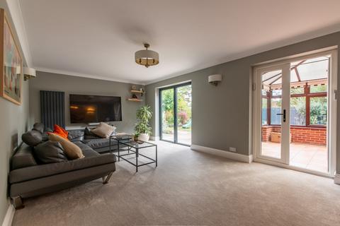 5 bedroom detached house for sale, Gorselands, Newbury, Berkshire, RG14