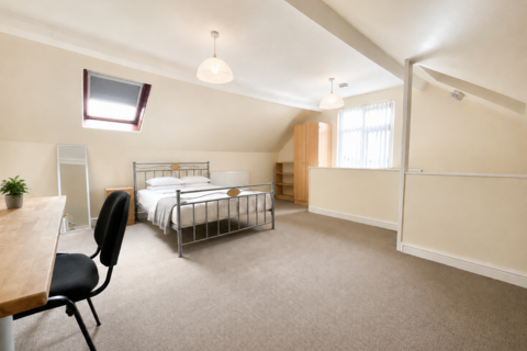 6 bedroom house to rent, Storer Road, Loughborough LE11