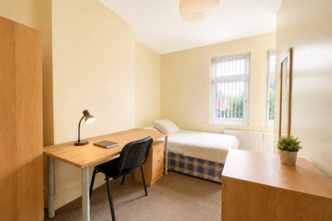 6 bedroom house to rent, Storer Road, Loughborough LE11