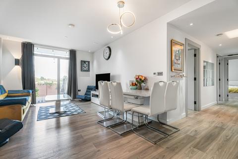 3 bedroom apartment for sale, Merrion Avenue, Stanmore, HA7