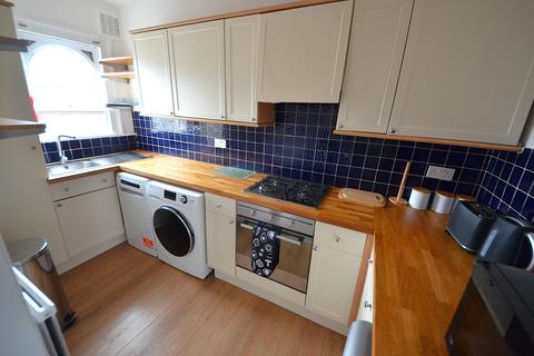 1 bedroom apartment to rent, Chantrey Road, Brixton SW9