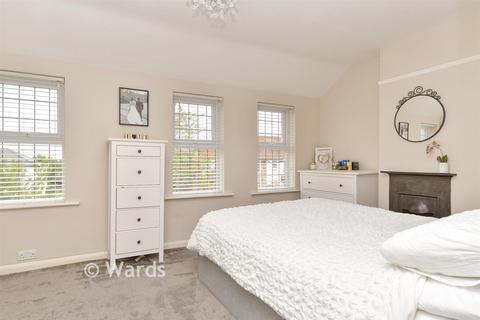 2 bedroom semi-detached house for sale, Jessamine Place, Stone, Kent