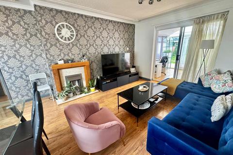 2 bedroom semi-detached house for sale, Blakeney Road, Southampton