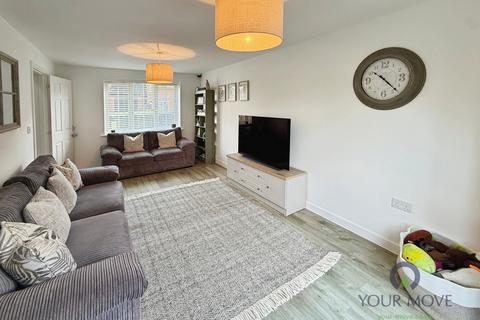 3 bedroom detached house for sale, Kesbrook Drive, Swadlincote DE12