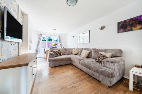 2 bedroom maisonette for sale, Unicorn Walk, Stone, Greenhithe, Kent, DA9