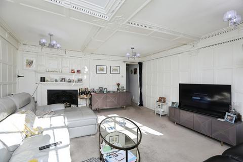 2 bedroom apartment for sale, Castle Hill, Rochester