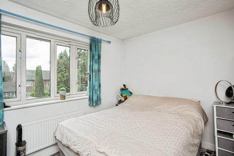 2 bedroom semi-detached house for sale, Stanier Drive, Leicester