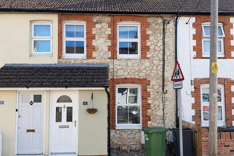 3 bedroom terraced house for sale, Victoria Road, Alton, Hampshire