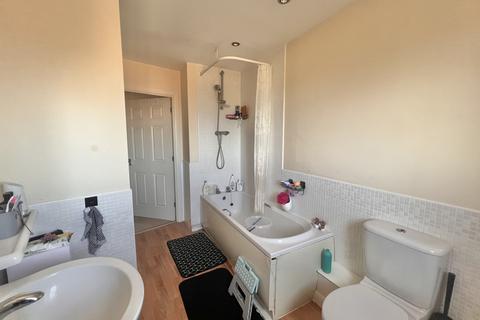 2 bedroom flat to rent, Filton Avenue, BRISTOL, BS7
