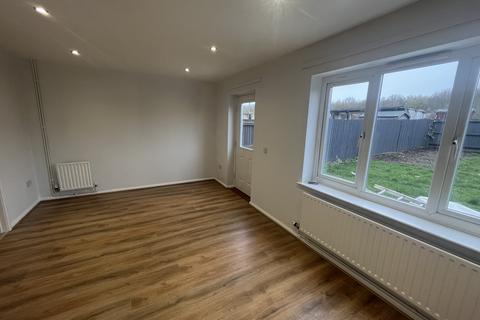 3 bedroom semi-detached house to rent, Lady Charlotte Road, PETERBOROUGH, PE7