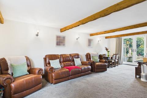 3 bedroom cottage for sale, Birch Lane, Dukinfield, SK16 5AU