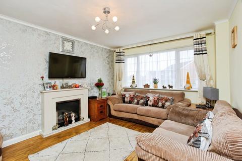 3 bedroom semi-detached house for sale, Molescroft Way, Tonbridge, Kent, TN9