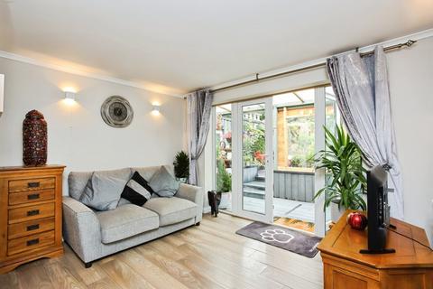 3 bedroom semi-detached house for sale, Molescroft Way, Tonbridge, Kent, TN9