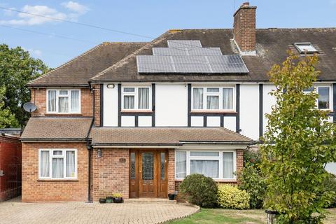 5 bedroom semi-detached house for sale, Marsworth Avenue, Pinner
