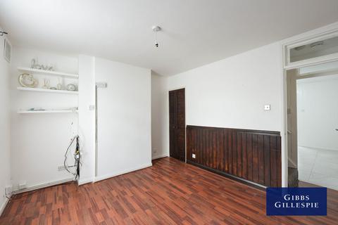 2 bedroom terraced house to rent, New Road, Uxbridge, UB8