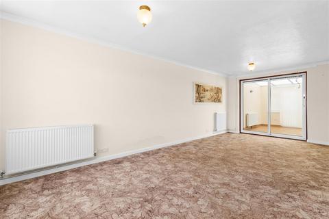 2 bedroom detached bungalow for sale, Drockmill Close, Polegate BN26