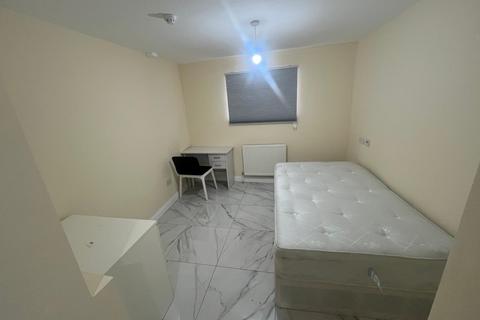 undefined, Hammersmith Road, London, W14