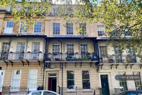 2 bedroom flat to rent, Caledonia Place, Bristol, BS8